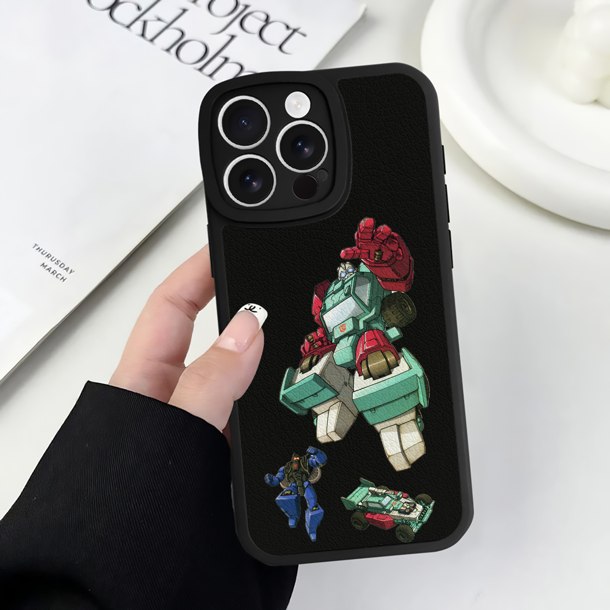 （画像用）  【iPhone 16シリーズ対応】シリコンスマホケース（レザー調） 材質：シリコン
